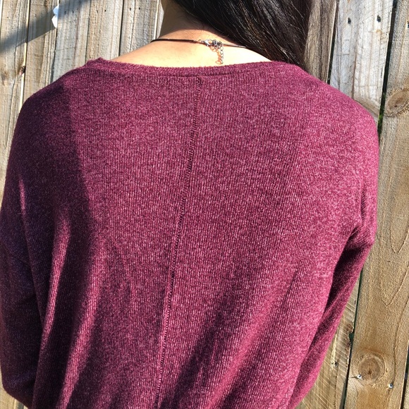 American Eagle Long Sleeve - Picture 2 of 3